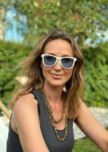 Woman Wearing MOOD Wayfarer V2 - Husky